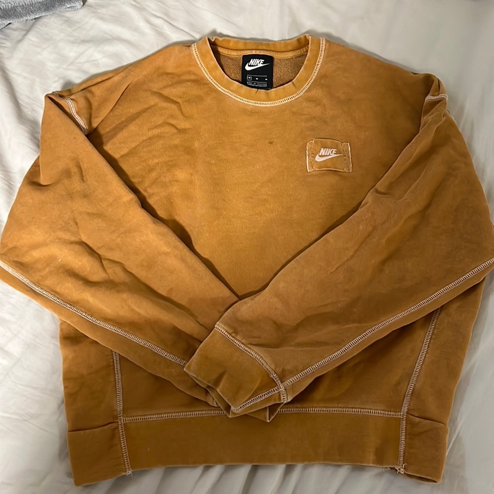 Nike sweatshirt